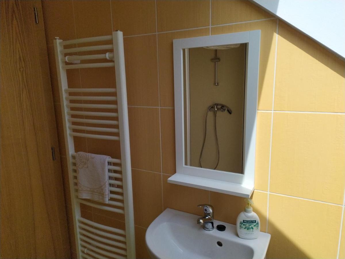 Apartment Koprivovi Němčičky Dış mekan fotoğraf
